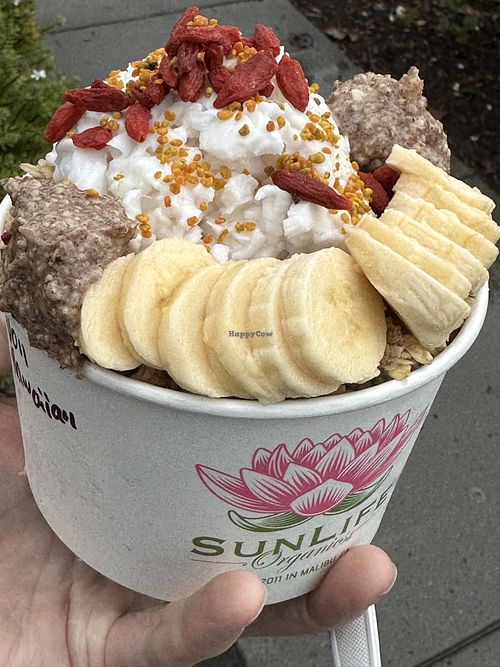 Hawaiian bowl  #Veganuary at SunLife Organics in Larkspur