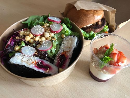 sushi sandwich bowl, burger and cheese cake at Bobu Bob in Ljubljana