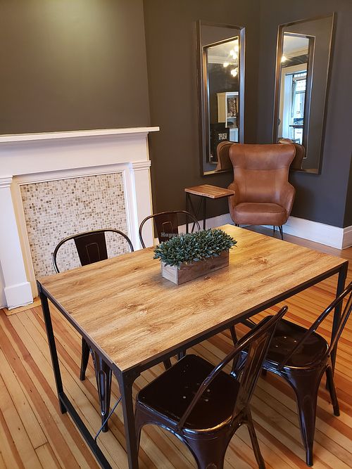 Dining area at Subculture Vegan Deli & Provisions  in Albany