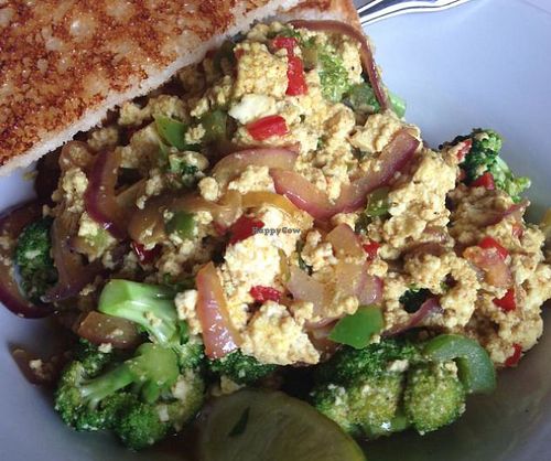 Curry Tofu Scramble at Toad Hollow in Covington