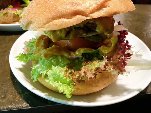 Burger at Deli in Leipzig