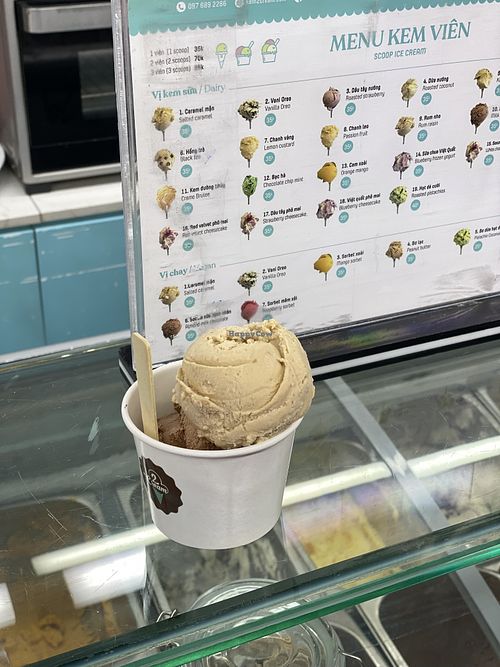 Peanut butter ice cream on top and almond chocolate in the bottom. Yummy!   at Kem 2Cream - Hoan Kiem Lake in Hanoi