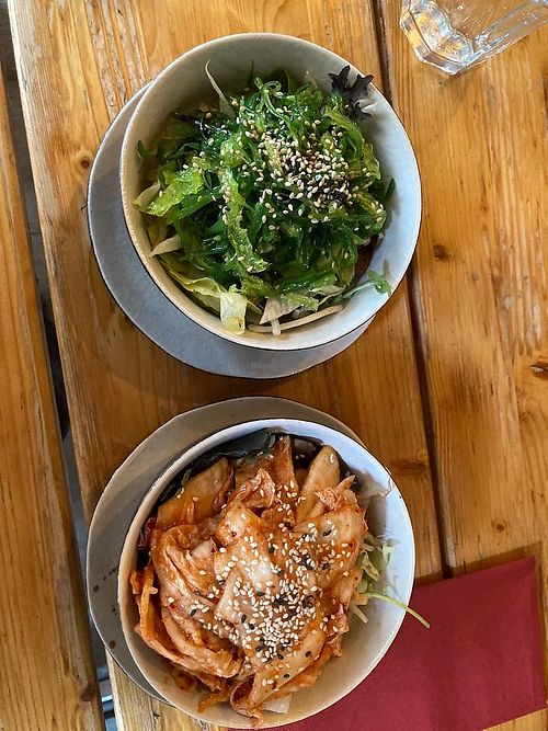 Wakame und Kimchi  at Lôc Vegan in Mainz