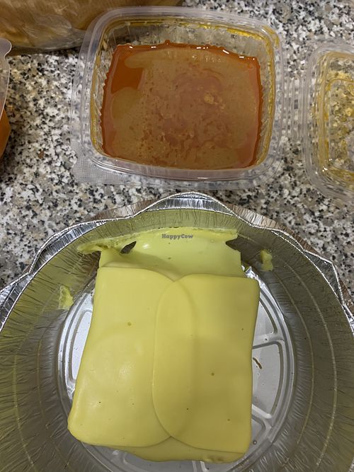 Sauce comes on the side at Francesinha em Casa in Portimao