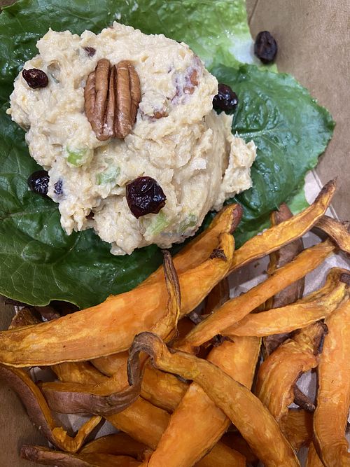 Chick’n Salad with Sweet Potato Air Fries at Nourishing Empowerment in Cypress