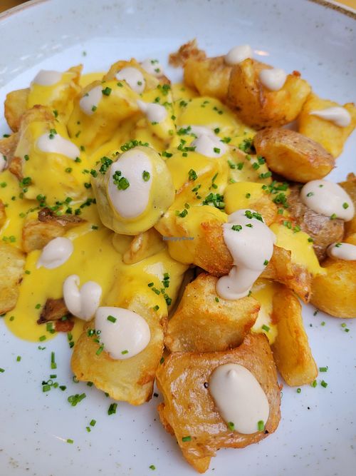 Cheesy roasted potatoes at Green Kitchen in Sao Paulo