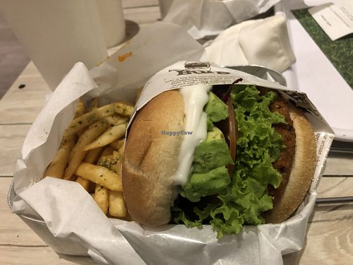 Avocado and beetroot at VEGANBURG - Eunos Flagship Outlet in East Singapore