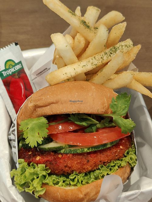 Hainanese Chickenless Burger meal comes with Crispy Soy Patty, seaweed Fries and Ginger Lemonade at VEGANBURG - Eunos Flagship Outlet in East Singapore