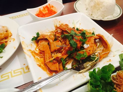 lemongrass chicken extra spicy - another all time fave, the owners homemade hot sauce will kill you at Thuyen Vien in Anaheim