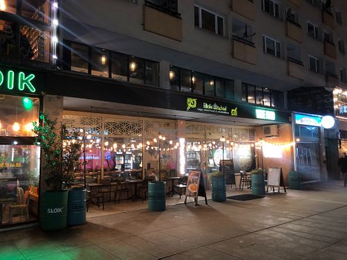 Outside at Bliski Wschód in Warsaw