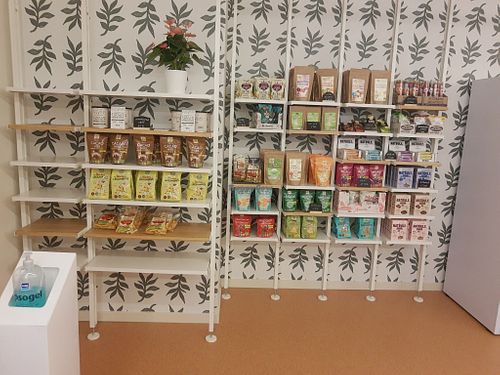 Products at Foodis in Sant Just Desvern