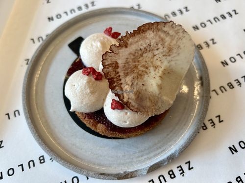 Red fruits almond tart  at Pâtisserie Zébulon in Montreal