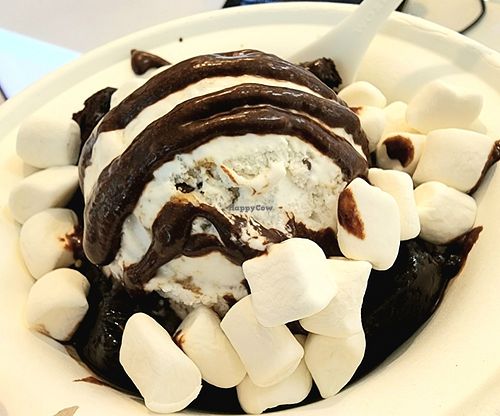 Brownie sundae with marshmallows and chocolate sauce at Kate's Ice Cream in Portland