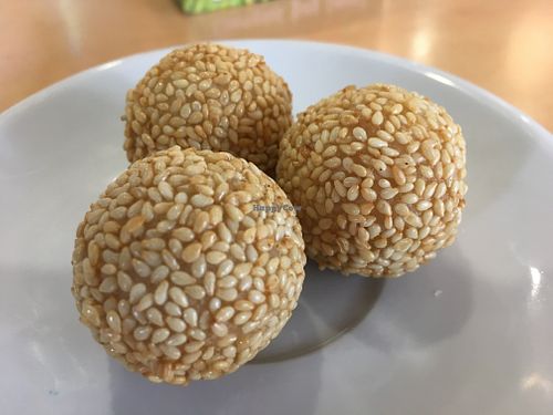 Sesame ball, so nice!!! at Vida Verde in Lisbon
