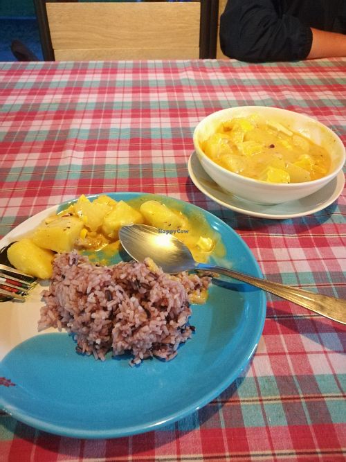 Masalam curry at Pawn's Restaurant in Khao Sok