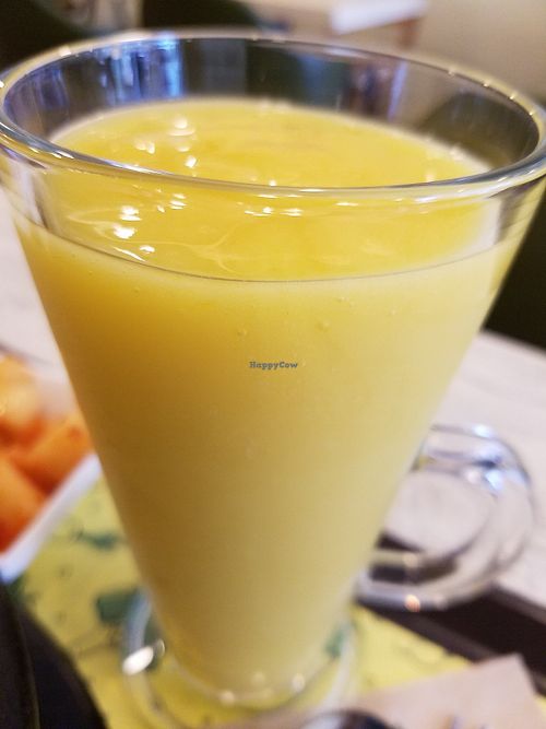 Mango shake at Loving Hut Gangnam-gu - 러빙헛 in Seoul