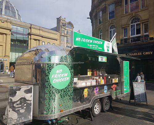 Food truck at No Frickin Chicken in Worcester