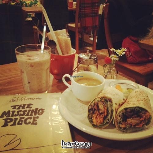 Tortilla wrap & raspberry vegan lassi at Modernark in Kobe