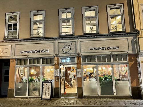 store front at Pho 45 in Erfurt