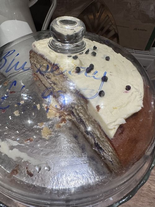 Blueberry cake   at Figaro in Wingerworth