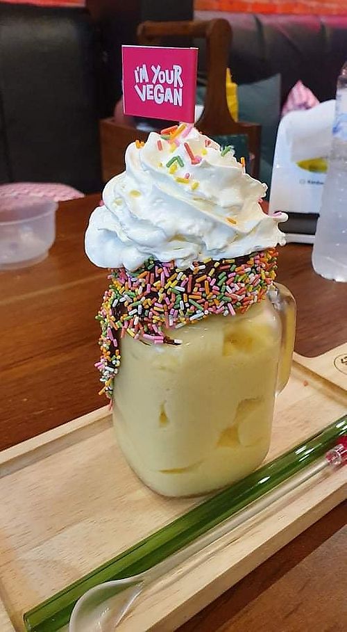 Mango madness at I'm Your Vegan in Chiang Mai