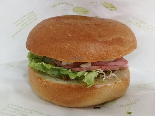  at Loving Hut 愛家 in Jian