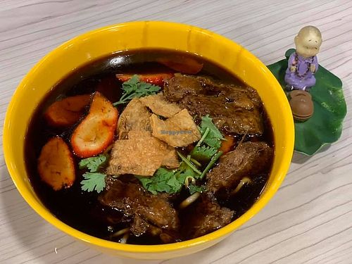 Lor Mee 卤面
Photo by Henry Lau aka Mr Purple at Makan Vegan 斋这里 - Toa Payoh in Central Singapore
