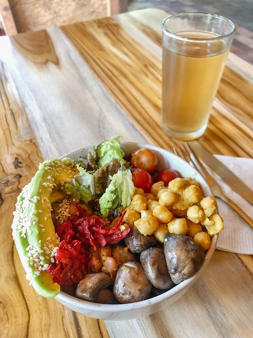 Curried Veg Bowl at Gracias Vida in La Guajira