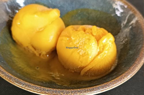 Sorbete de mango at El Ramblero in Barcelona