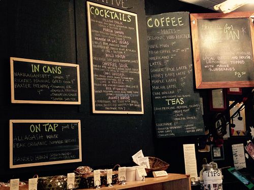 Drinks at Local Sprouts Cafe in Portland