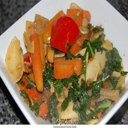 Vegan stir fry at Tenuta Savorgnano in Anghiari