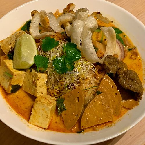 Khaau soi at Thai Vegan Kitchen in Helsinki