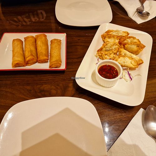 Appetizers at Simple Joy in Honolulu