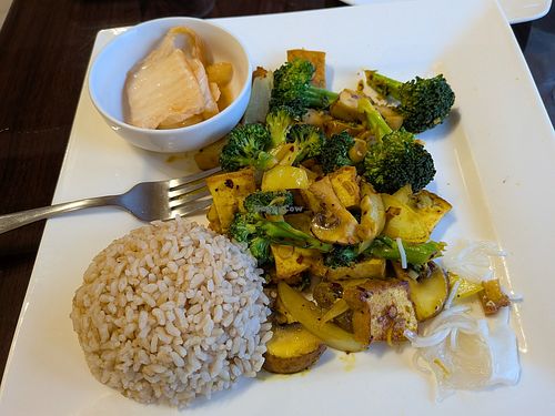 Lemongrass tofu at Simple Joy in Honolulu