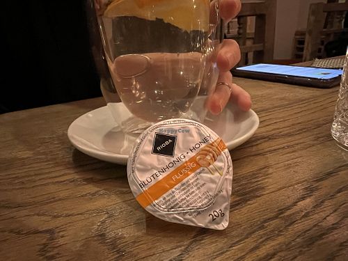 careful: honey 🍯  at GAO Vegan in Leipzig