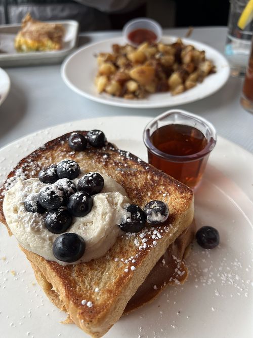   at Georgie's Diner in West Haven