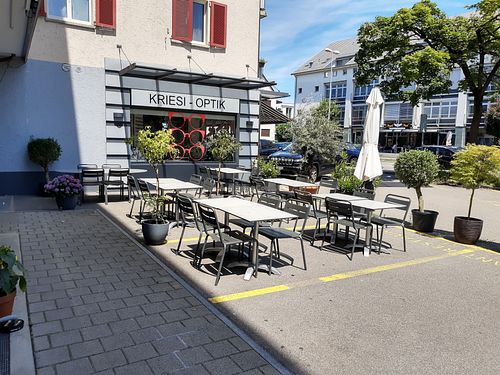 Outdoor seating at Ly Lai in Kloten