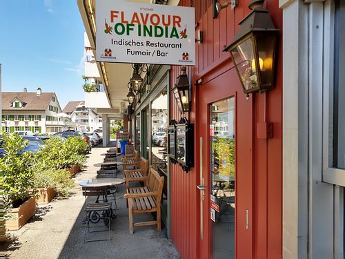 Exterior and outdoor seating at Flavour of India in Kloten