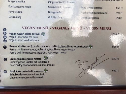 Vegan options at Stég Pub Pizzéria in Tihany