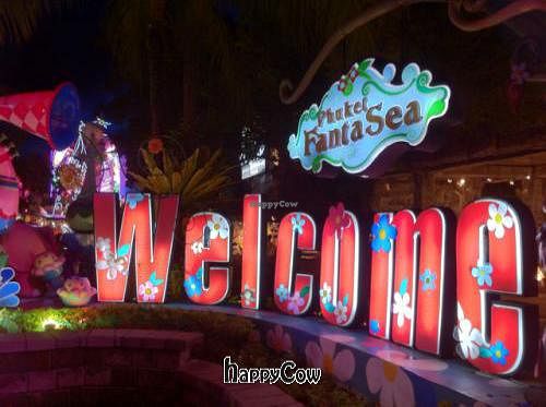 FantaSea entrance at Golden Kinnaree Buffet Restaurant in Phuket