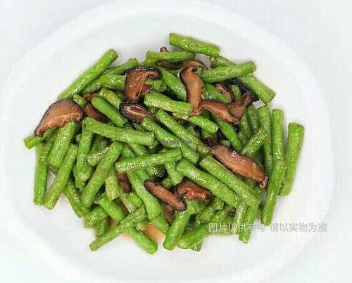 Green beans with mushroom. at Even Noodles Sing 碗阳春 in Shanghai