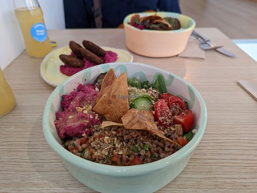 Hummus Bowl at Mama Bowl in Istanbul