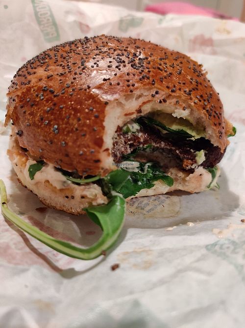 Superfood Burger 🍔 at Submarine Burgers in Zadar
