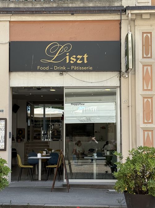 front  at Bistro Liszt in Merano