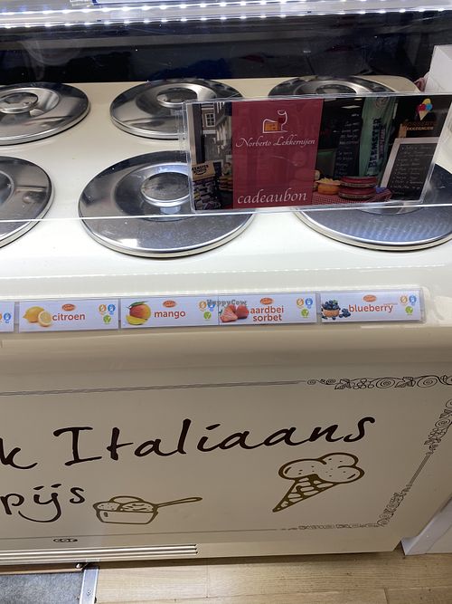 Vegan flavours. at Norberto Lekkernijen in Goes