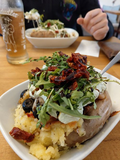 Kumpir Toscana vegan style at Erdapfel in Bochum