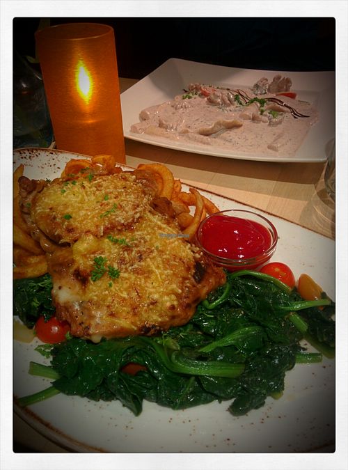  at Max Pett in Munich