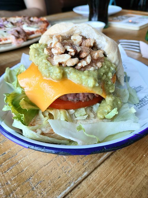 Vegan Burger beyond meat at Mary's Place Dinner in Dos Hermanas