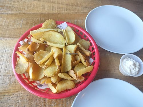 Patatas con vegan mayo at Mary's Place Dinner in Dos Hermanas