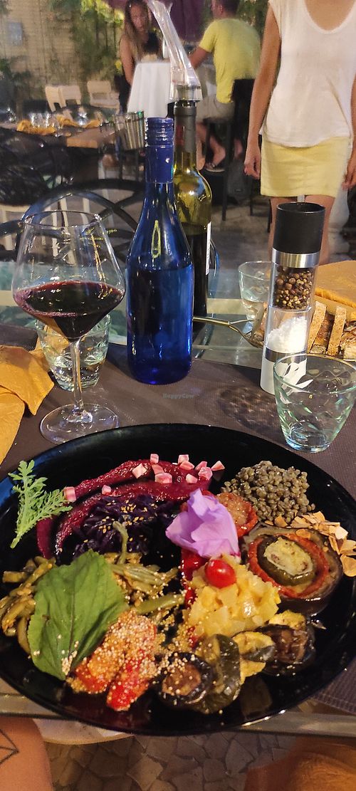 Fancy and original little vegan portions at La Bulle D En Catimini in Ferrals-les-corbieres